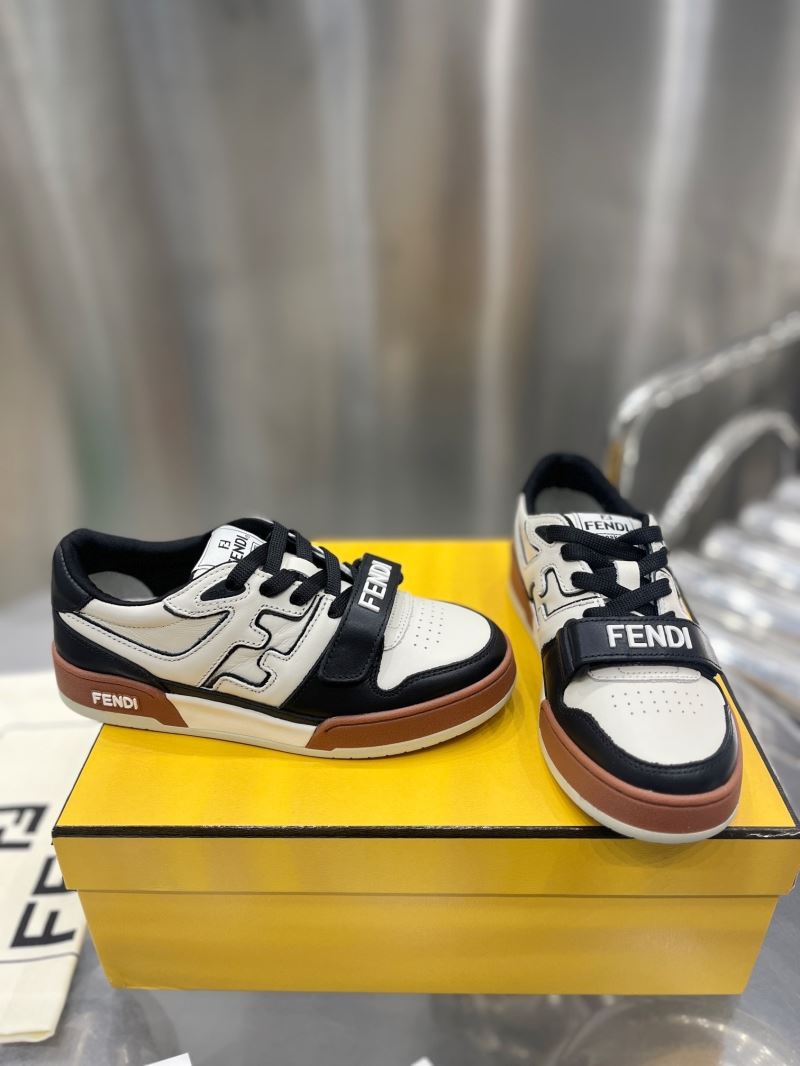 Fendi Low Shoes